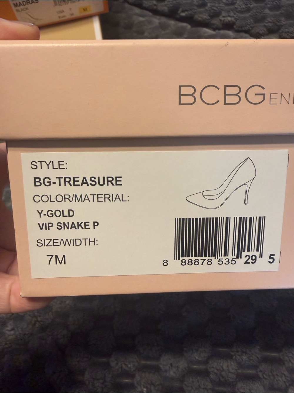 BCBG pumps - Picture 6 of 6
